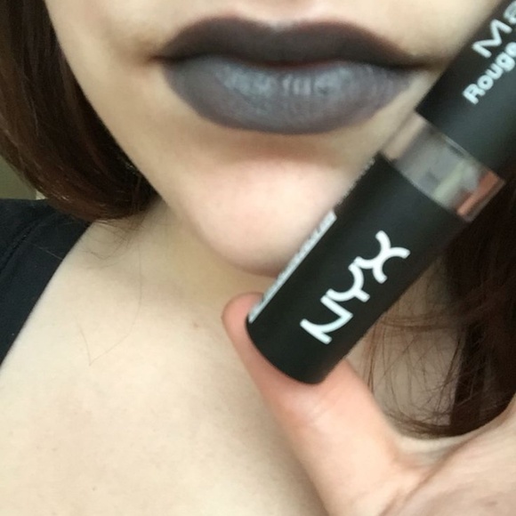 NYX "Haze" lipstick - Picture 2 of 6